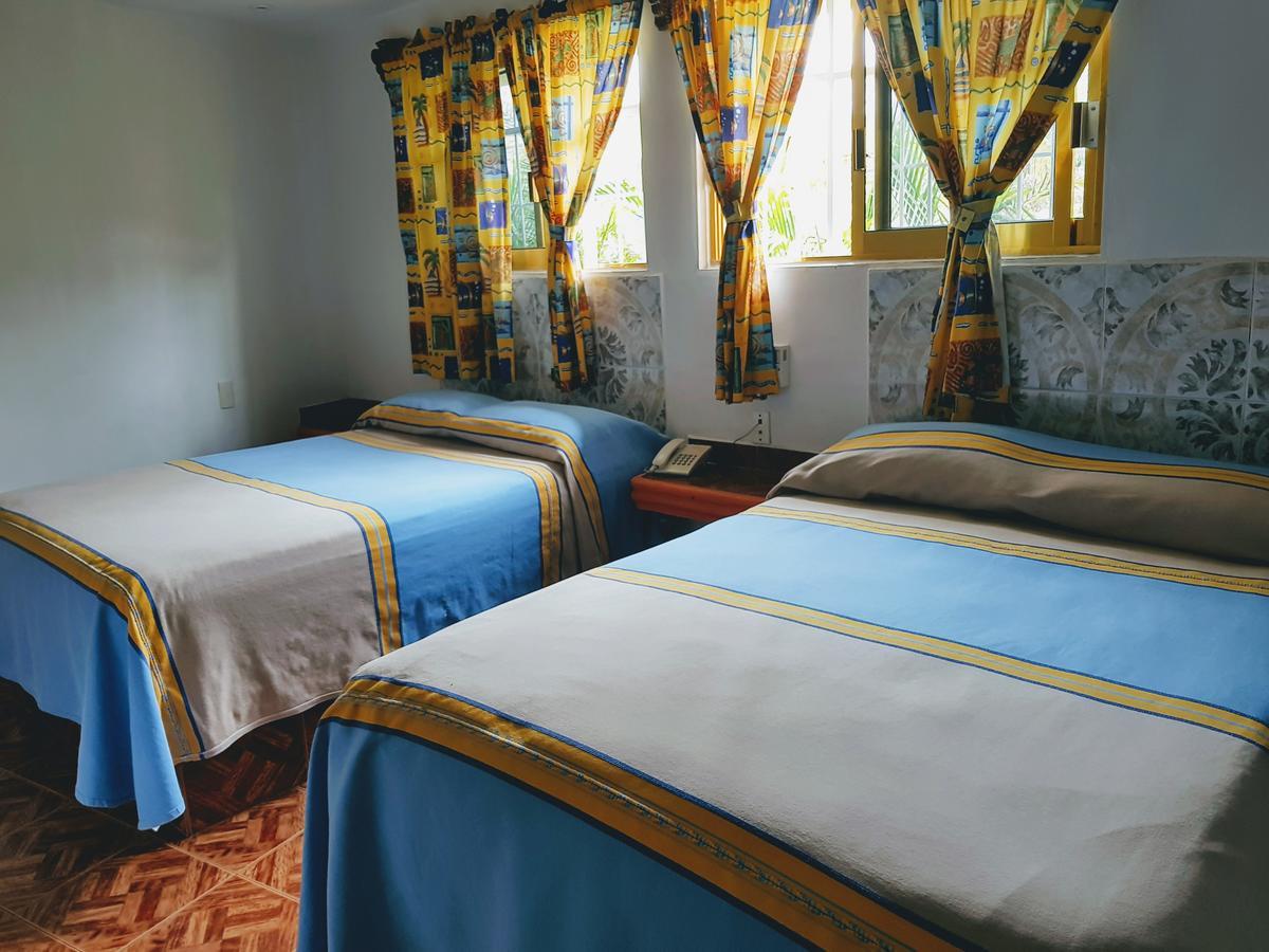 Hotel Bahia อิกซ์ทาปา ภายนอก รูปภาพ